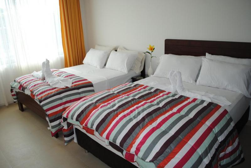 Apartamento Quinta Avenida メルガル エクステリア 写真